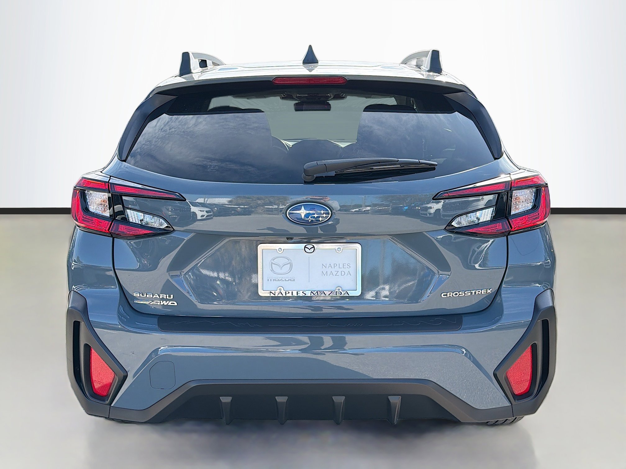 Used 2024 Subaru Crosstrek 2.0i Premium image 5