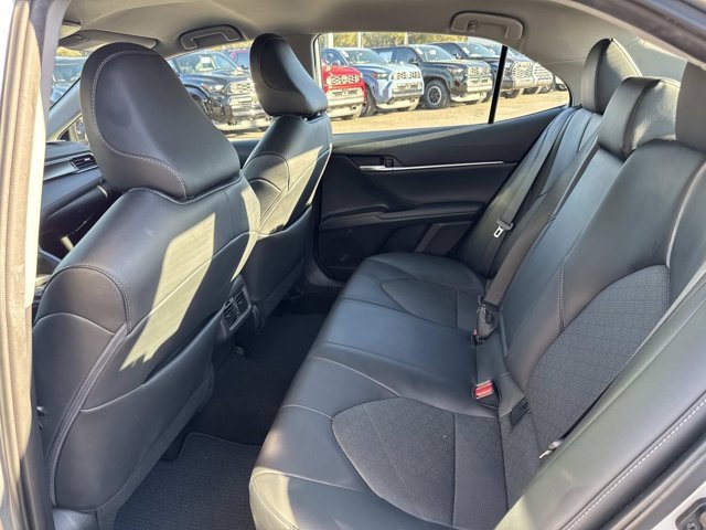 Used 2023 Toyota Camry XSE image 14