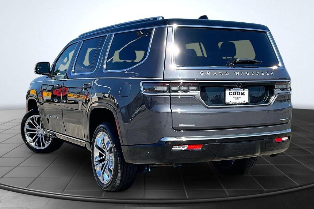 Used 2022 Jeep Grand Wagoneer Series II w/ Flexible Seating Group image 2