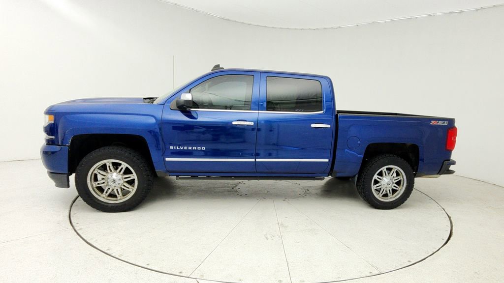 Used 2017 Chevrolet Silverado 1500 LTZ Z71 w/ LTZ Plus Package image 5