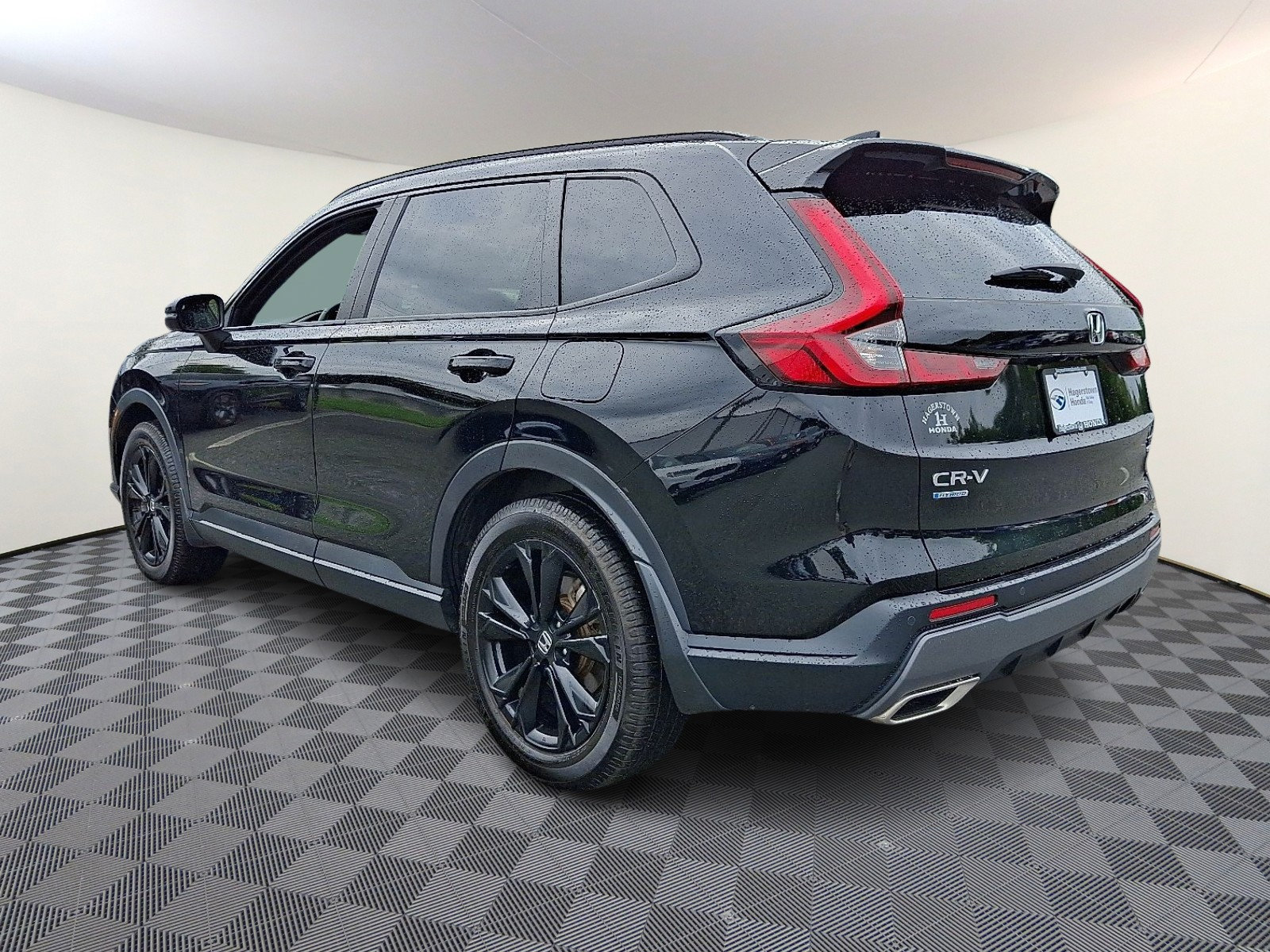 Used 2025 Honda CR-V Sport Touring image 4
