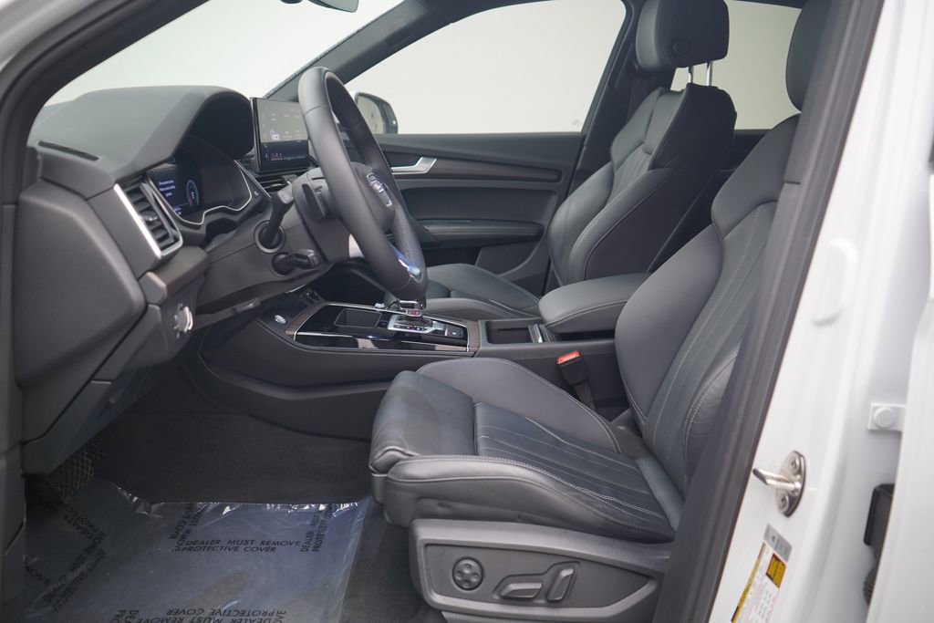 Used 2021 Audi Q5 2.0T Premium Plus w/ Premium Plus Package image 6
