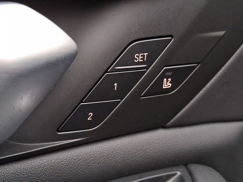 Certified 2024 BMW X5 xDrive40i image 24