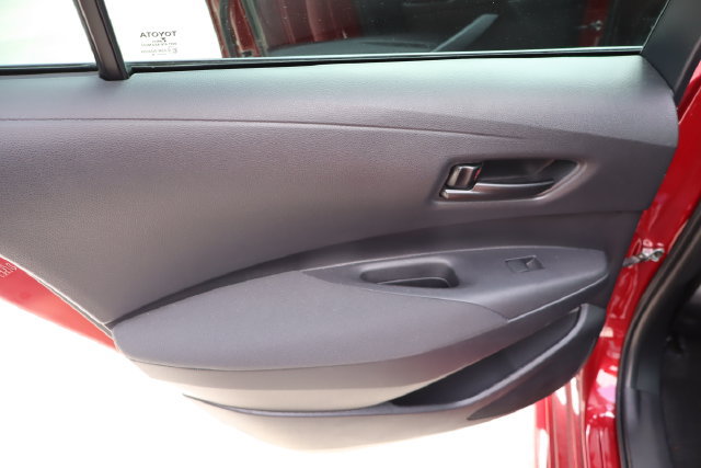 Used 2024 Toyota Corolla LE w/ LE Convenience Package FWD image 24