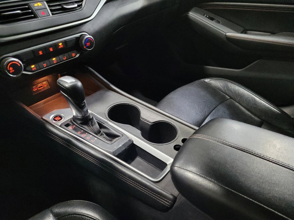Used 2019 Nissan Altima 2.5 SR FWD image 26