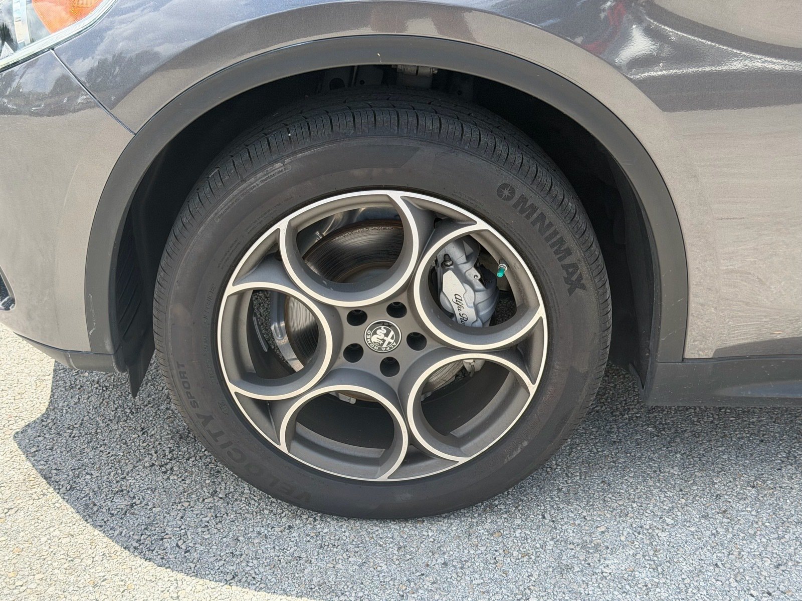 Used 2023 Alfa Romeo Stelvio Sprint RWD image 20