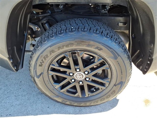 Used 2023 Toyota Tundra SR5 w/ SR5 Convenience Package image 19
