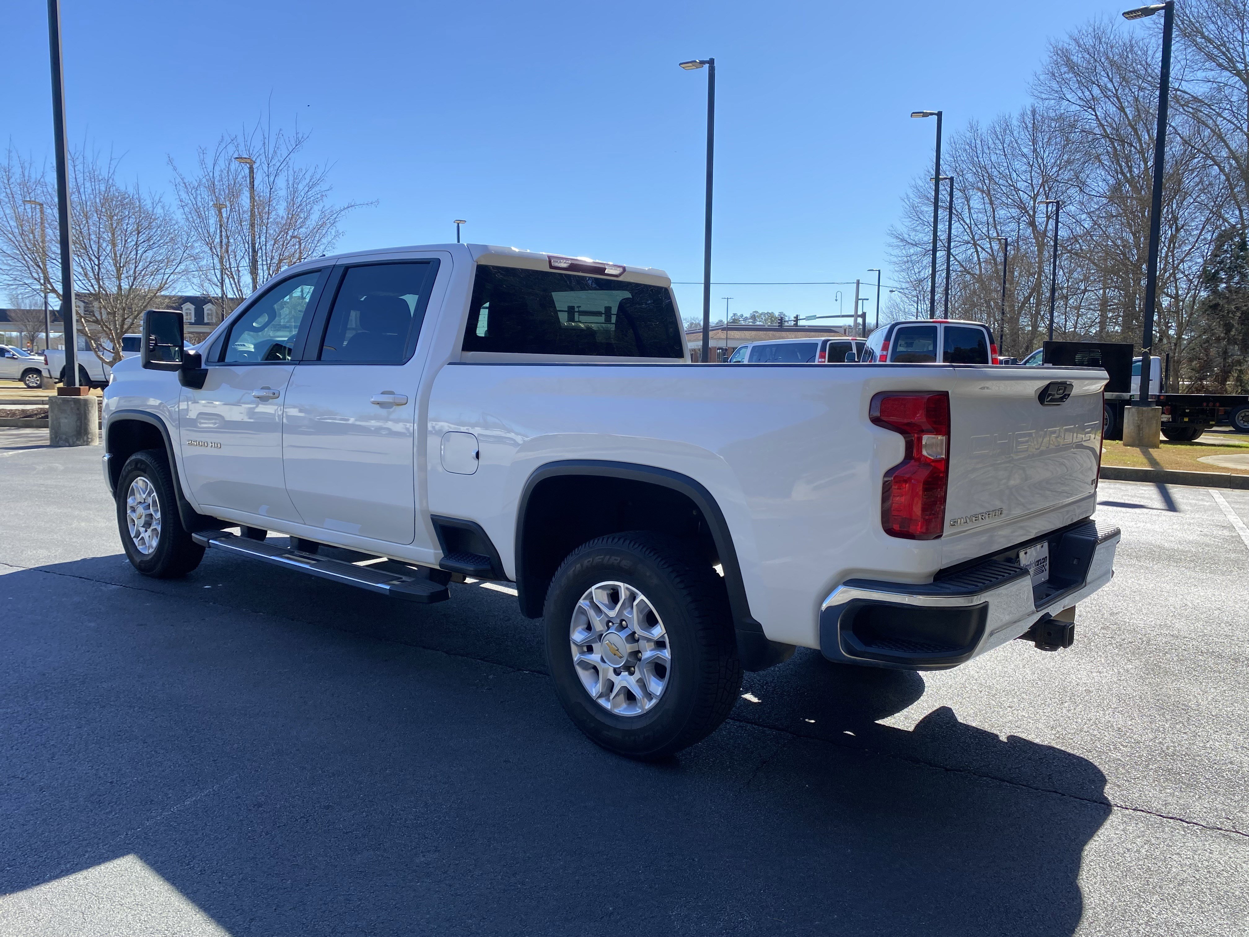Used 2022 Chevrolet Silverado 2500 LT w/ Convenience Package image 7