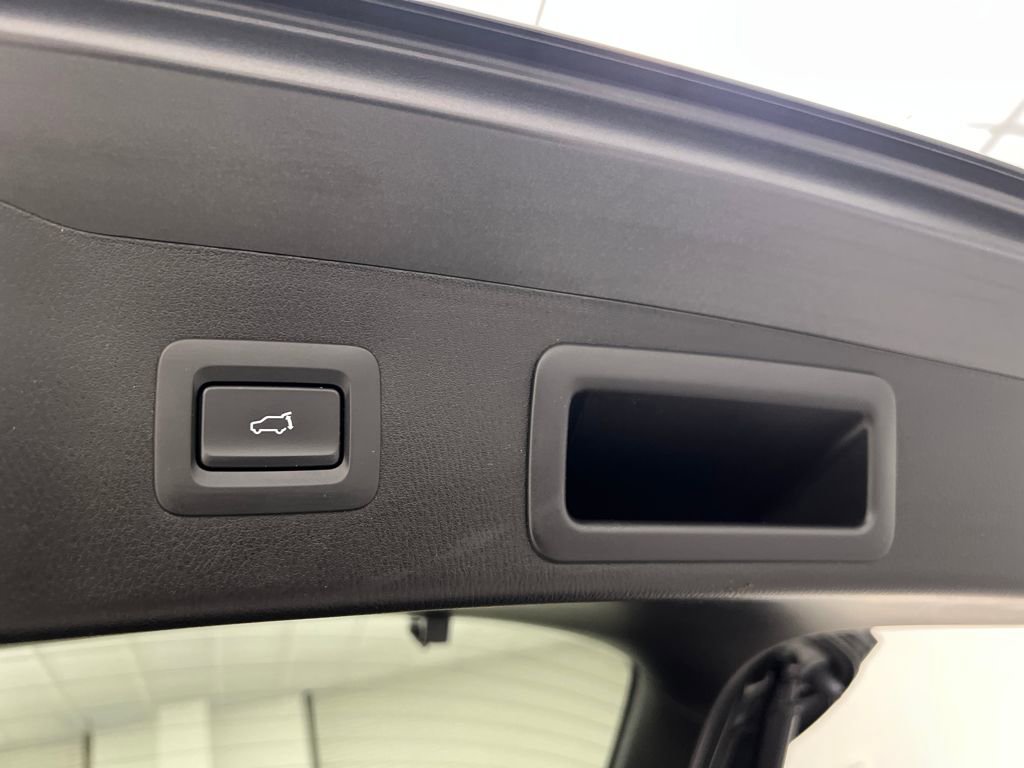 Used 2025 MAZDA CX-5 AWD 2.5 S w/ Preferred Package image 36