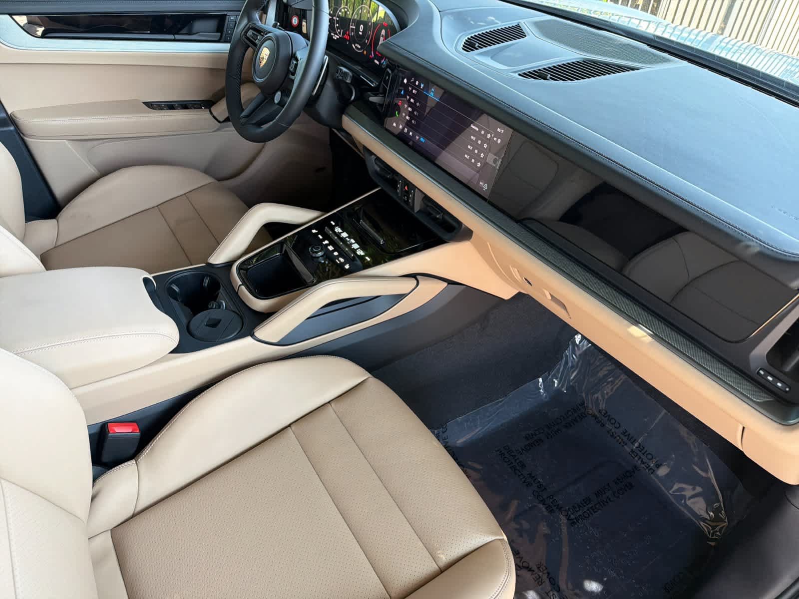 New 2026 Porsche Cayenne AWD/4WD image 17