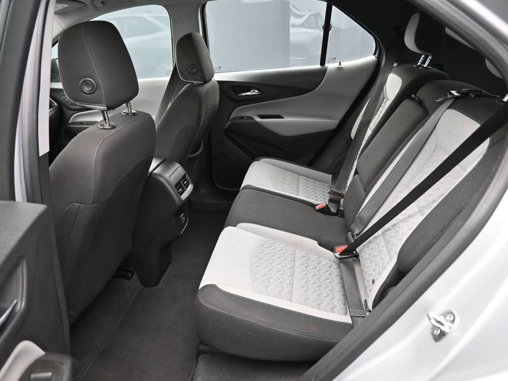 Used 2022 Chevrolet Equinox LS image 13