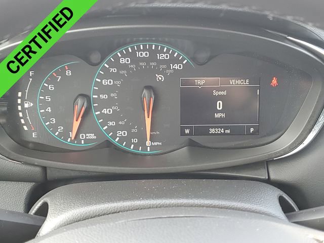 Used 2022 Chevrolet Trax LT w/ LT Convenience Package image 12