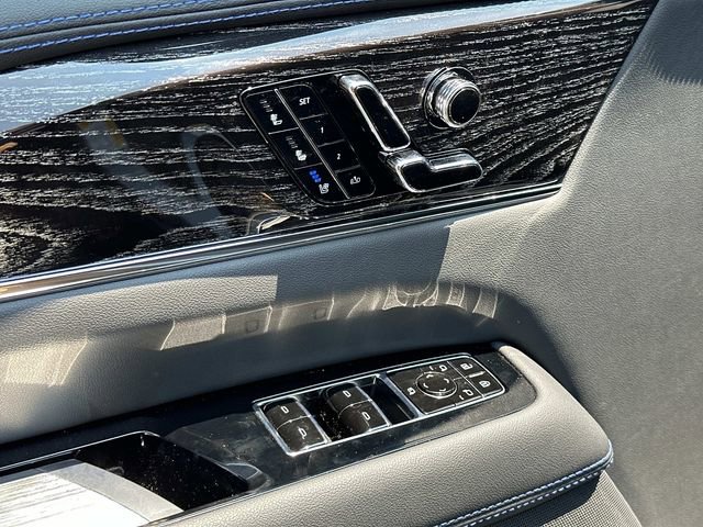 New 2026 Cadillac Escalade IQ Sport 1 w/ LPO, ONYX Package image 8