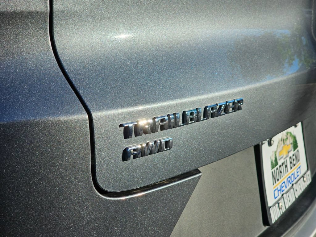 Used 2022 Chevrolet TrailBlazer LT w/ Convenience Package AWD/4WD image 35