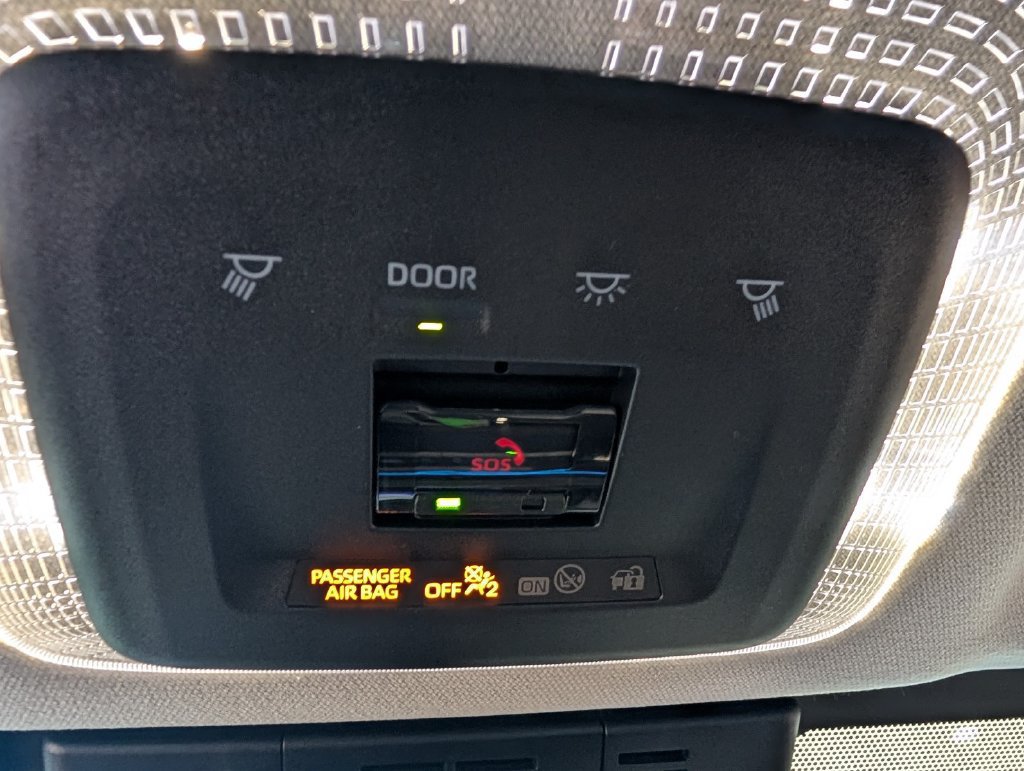 New 2027 Toyota Prius XLE FWD image 12