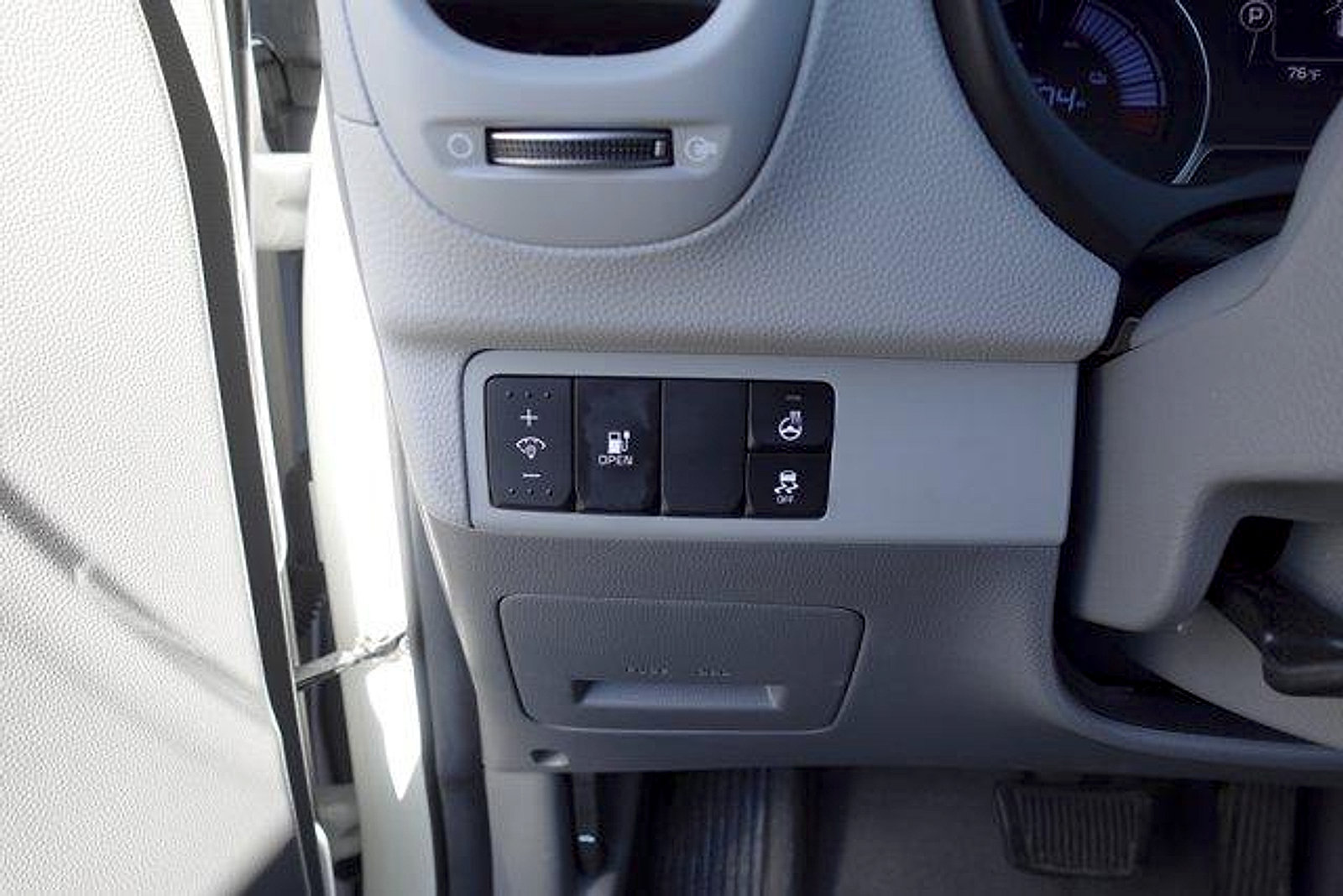 Used 2017 Kia Soul EV-e FWD image 13