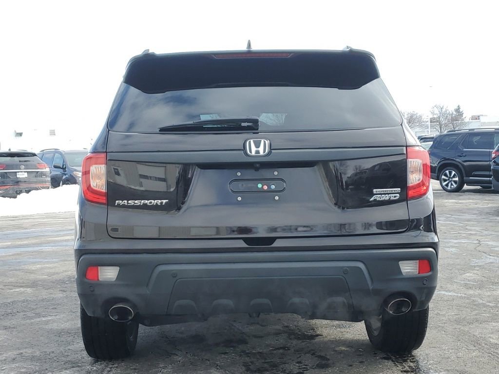 Certified 2021 Honda Passport Touring image 6