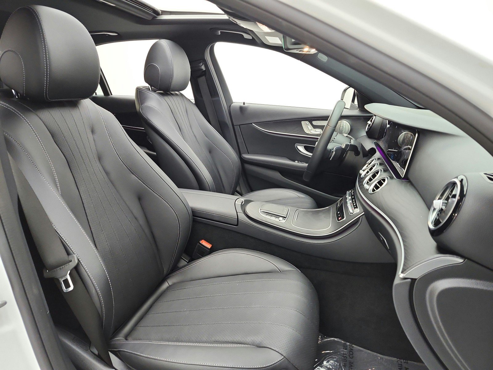 Used 2022 Mercedes-Benz E 350 Sedan image 19