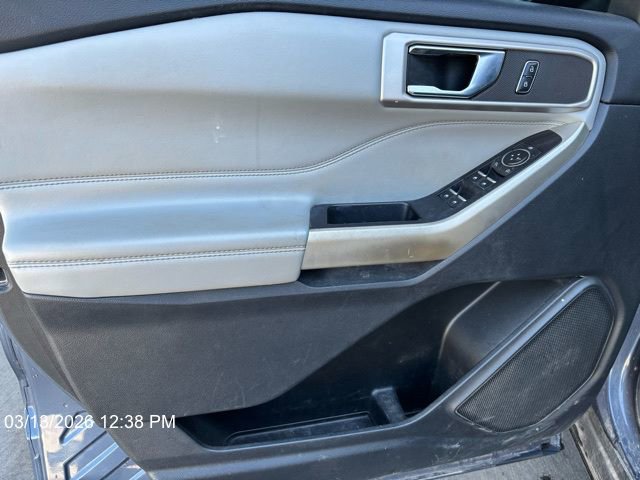 Used 2021 Ford Explorer XLT w/ Equipment Group 202A image 12