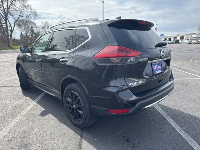 Used 2018 Nissan Rogue SV image 7