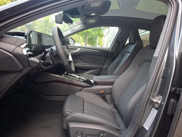 New 2026 Audi A6 Prestige AWD/4WD image 9
