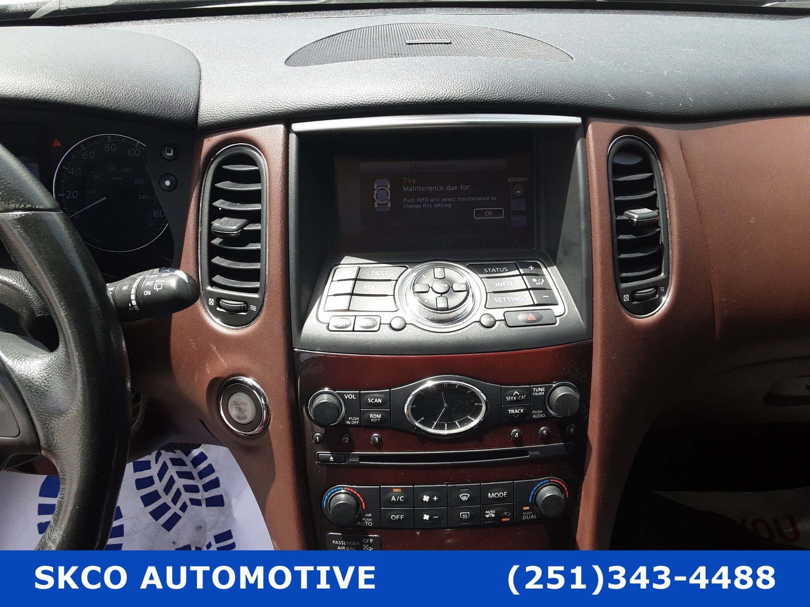 Used 2016 INFINITI QX50 2WD w/ Premium Plus Package image 16