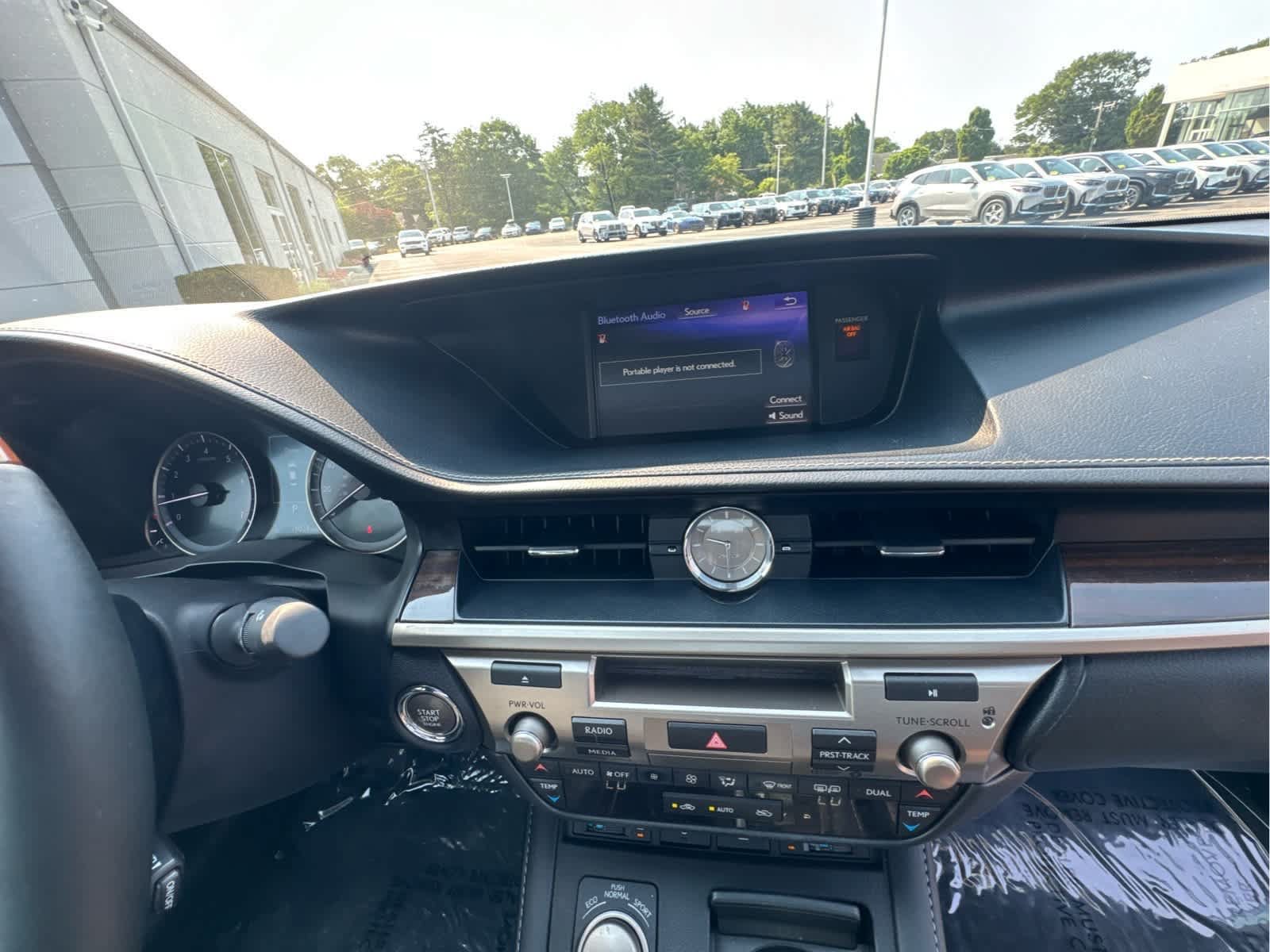 Used 2017 Lexus ES 350 FWD image 21