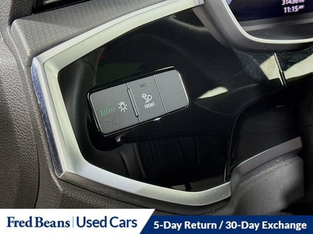 Used 2025 Audi Q3 2.0T Premium AWD/4WD image 14