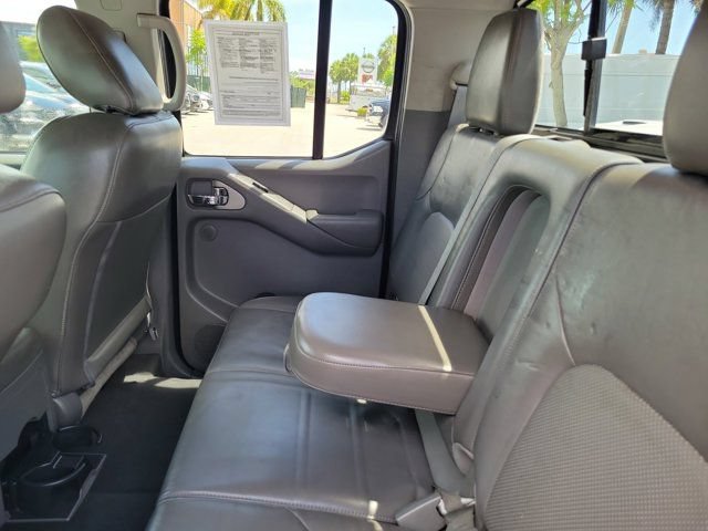 Certified 2019 Nissan Frontier SL RWD image 13