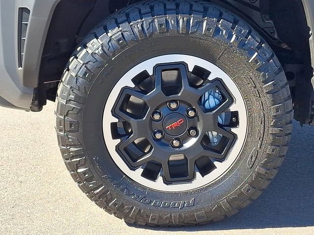 Used 2025 Toyota 4Runner TRD Off-Road image 8