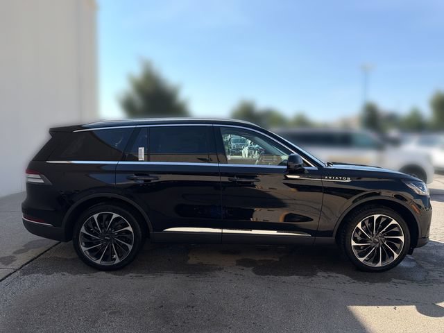 New 2026 Lincoln Aviator Reserve AWD/4WD image 4