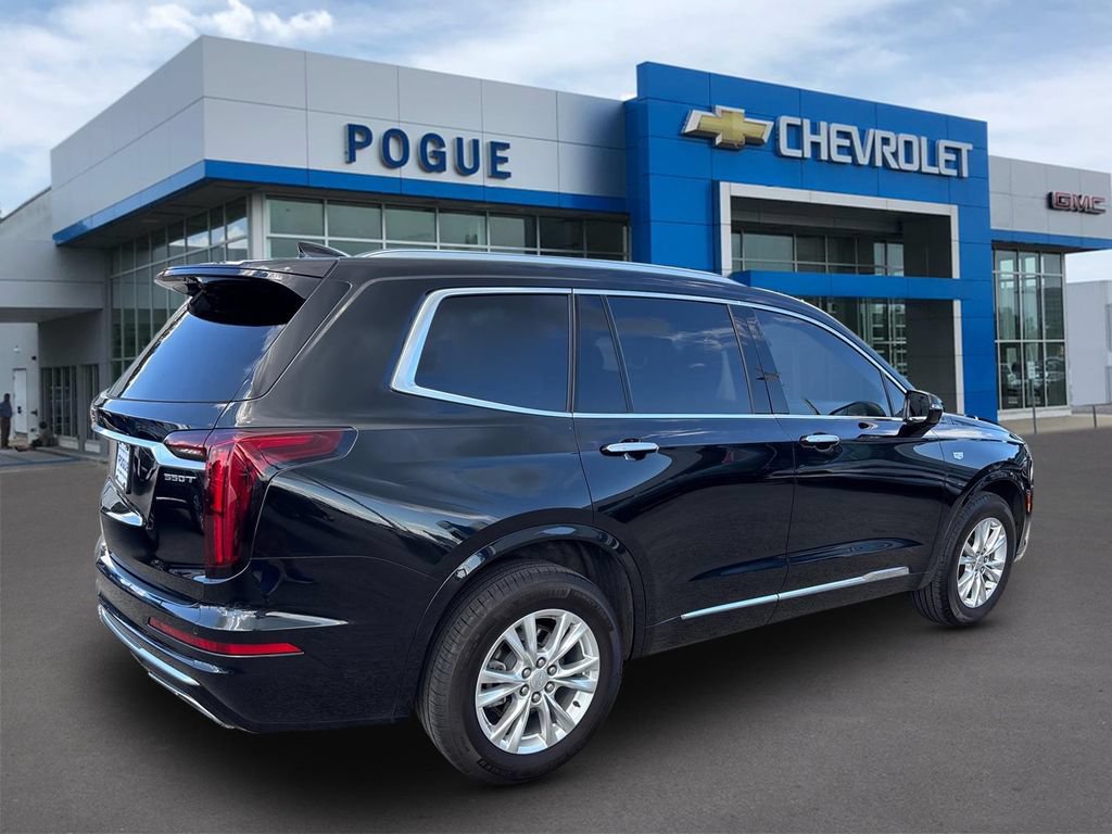 Used 2024 Cadillac XT6 Luxury w/ LPO, Floor Liner Package AWD/4WD image 2