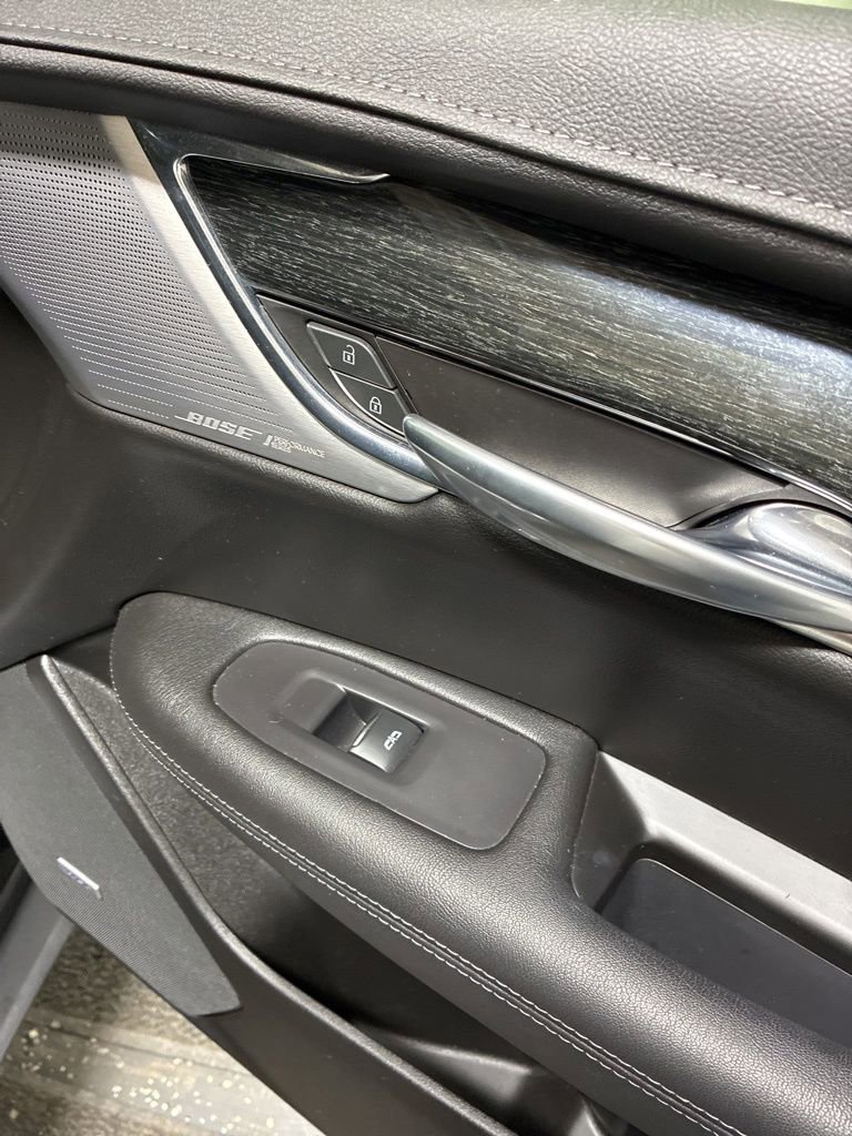 Used 2021 Cadillac XT5 Premium Luxury image 22