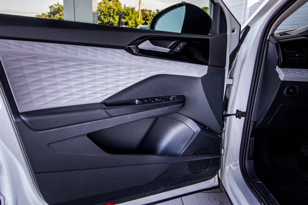 Certified 2023 Volkswagen Taos S w/ Driver Assistance Package image 22