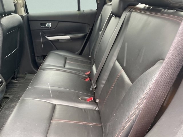 Used 2014 Ford Edge Limited w/ Equipment Group 301A AWD/4WD image 8