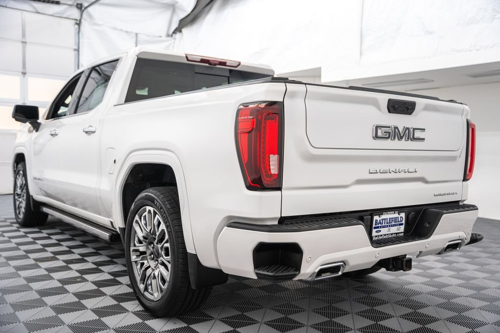 Used 2024 GMC Sierra 1500 Denali Ultimate AWD/4WD image 7
