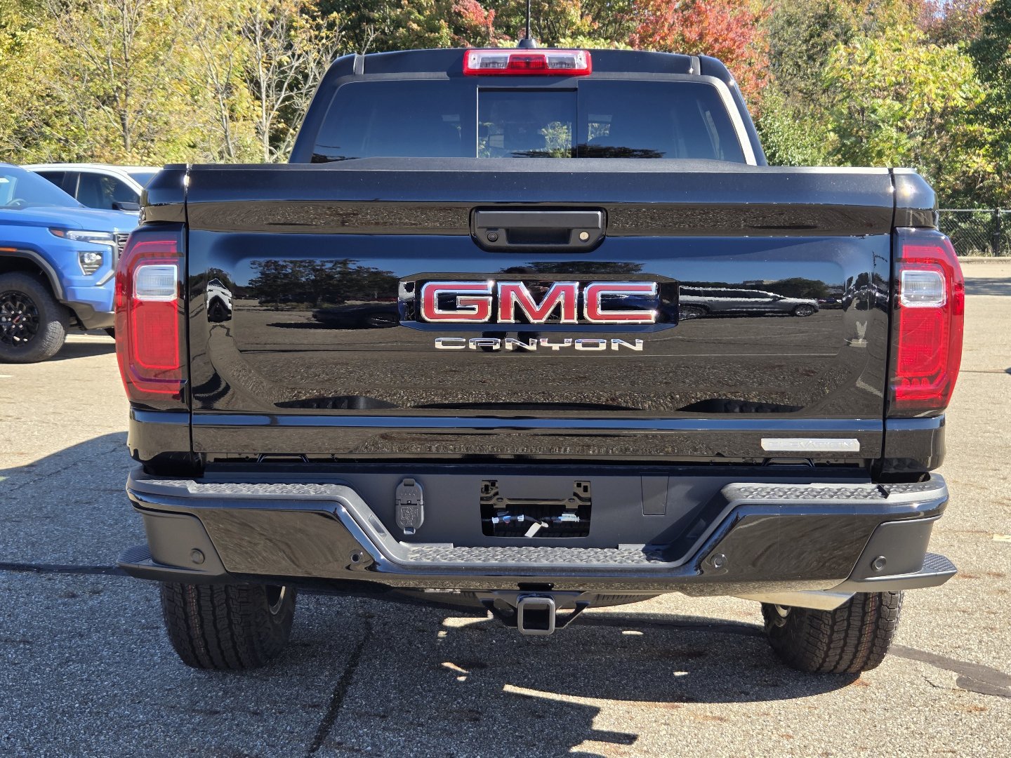 New 2026 GMC Canyon Elevation w/ Convenience Package AWD/4WD image 17