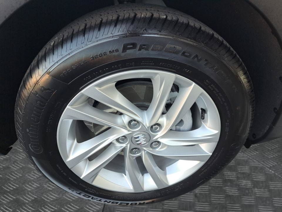 Used 2026 Buick Envista Preferred FWD image 17