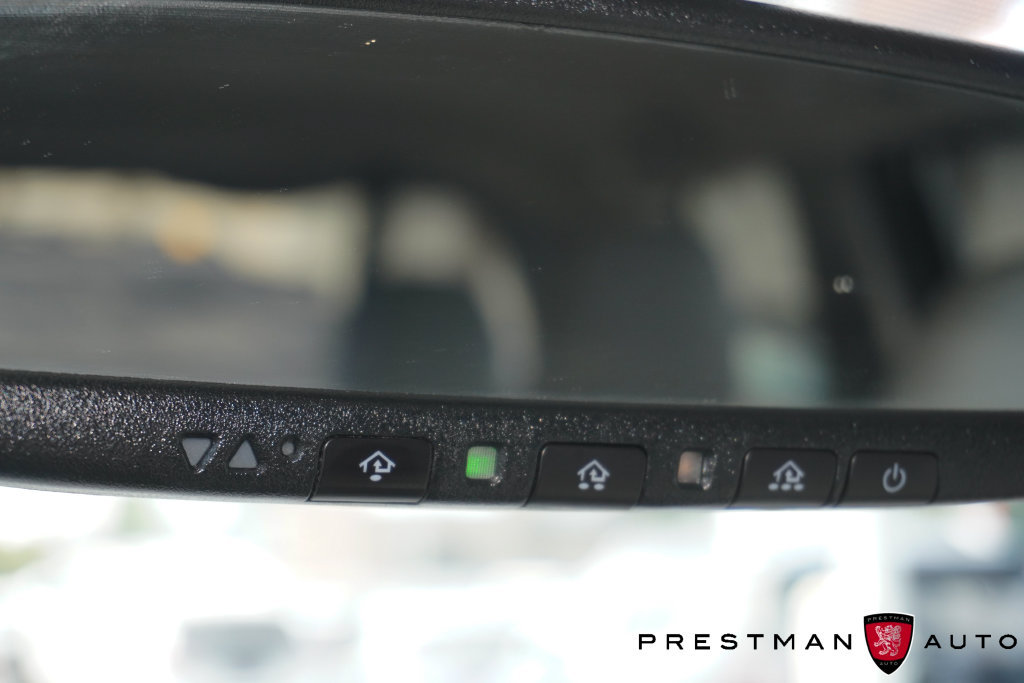 Used 2020 Toyota Sienna XLE w/ XLE Navigation Package FWD image 30