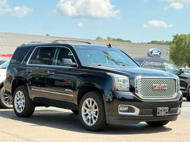Used 2016 GMC Yukon Denali w/ Open Road Package AWD/4WD image 36