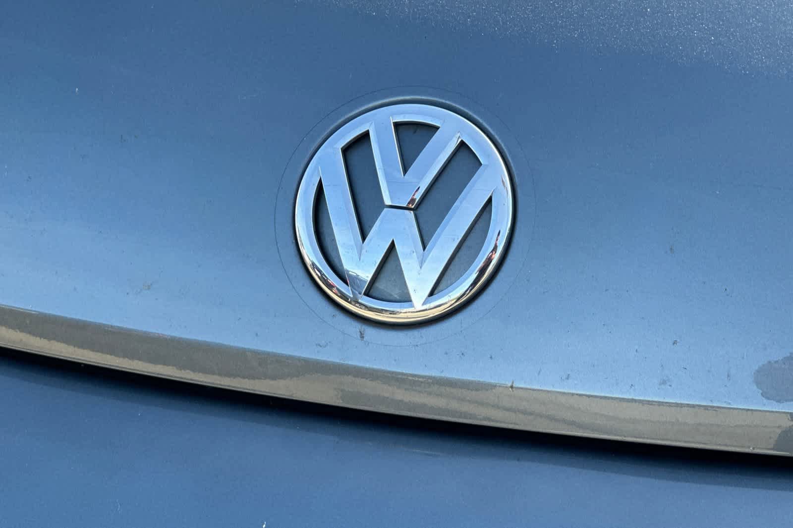 Used 2019 Volkswagen Beetle 2.0T Final Edition SEL FWD image 10