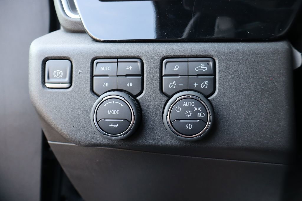 Used 2025 Chevrolet Silverado 1500 High Country w/ High Country Premium Package image 18