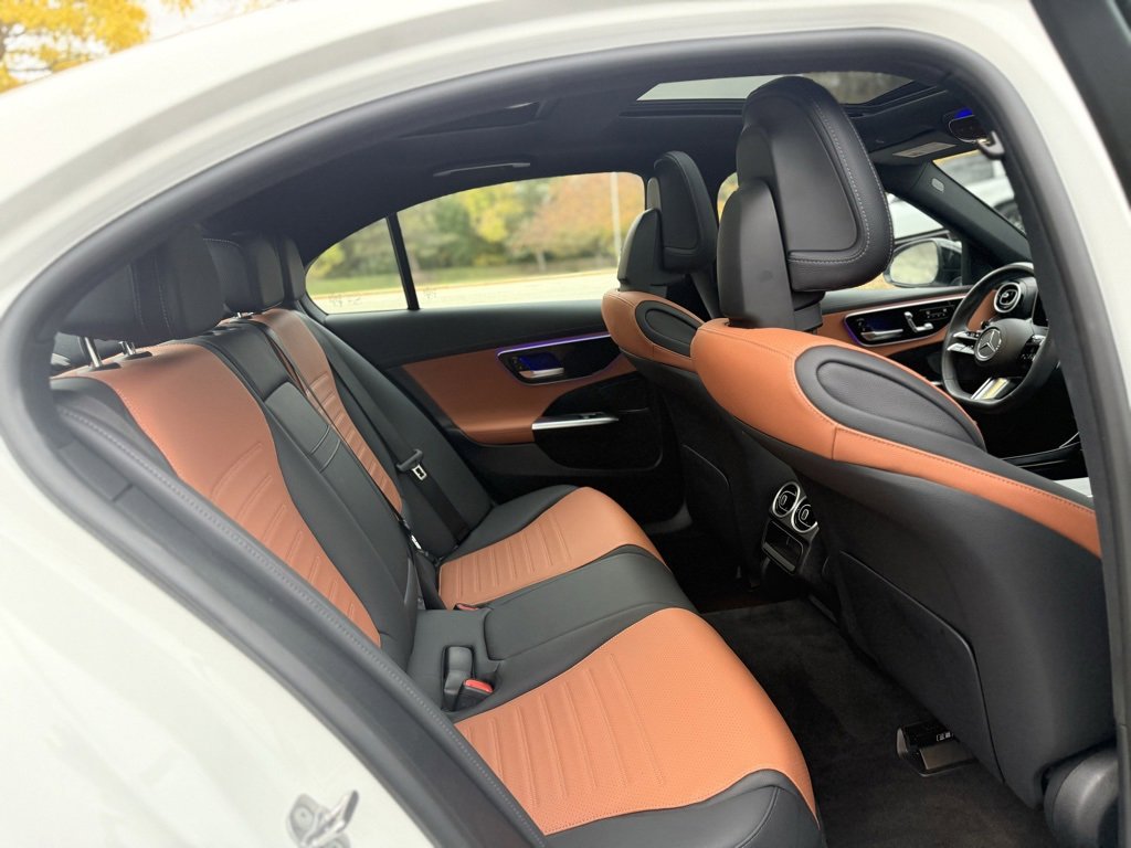 Used 2024 Mercedes-Benz C 300 Sedan image 29