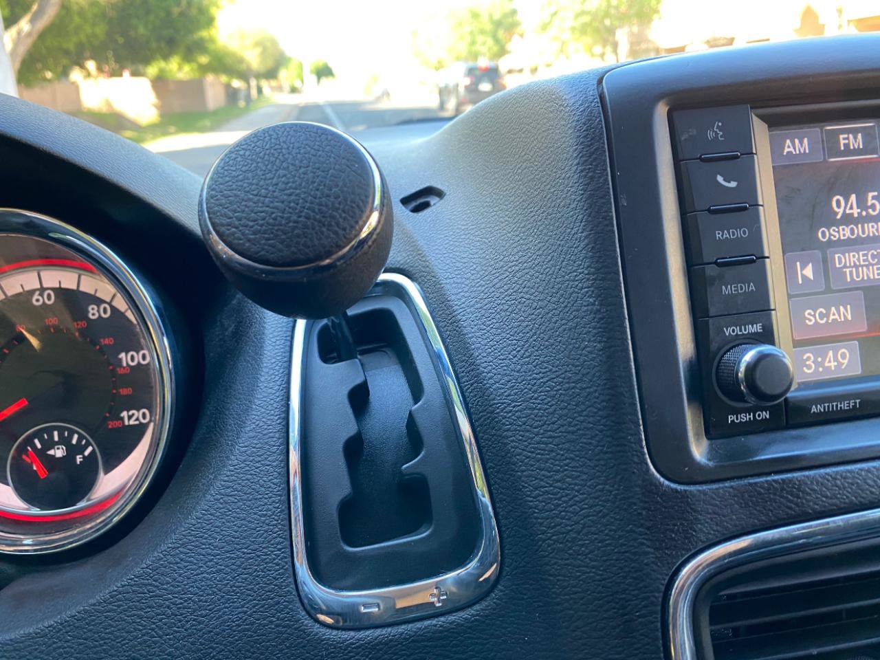 Used 2019 Dodge Grand Caravan SE FWD image 59