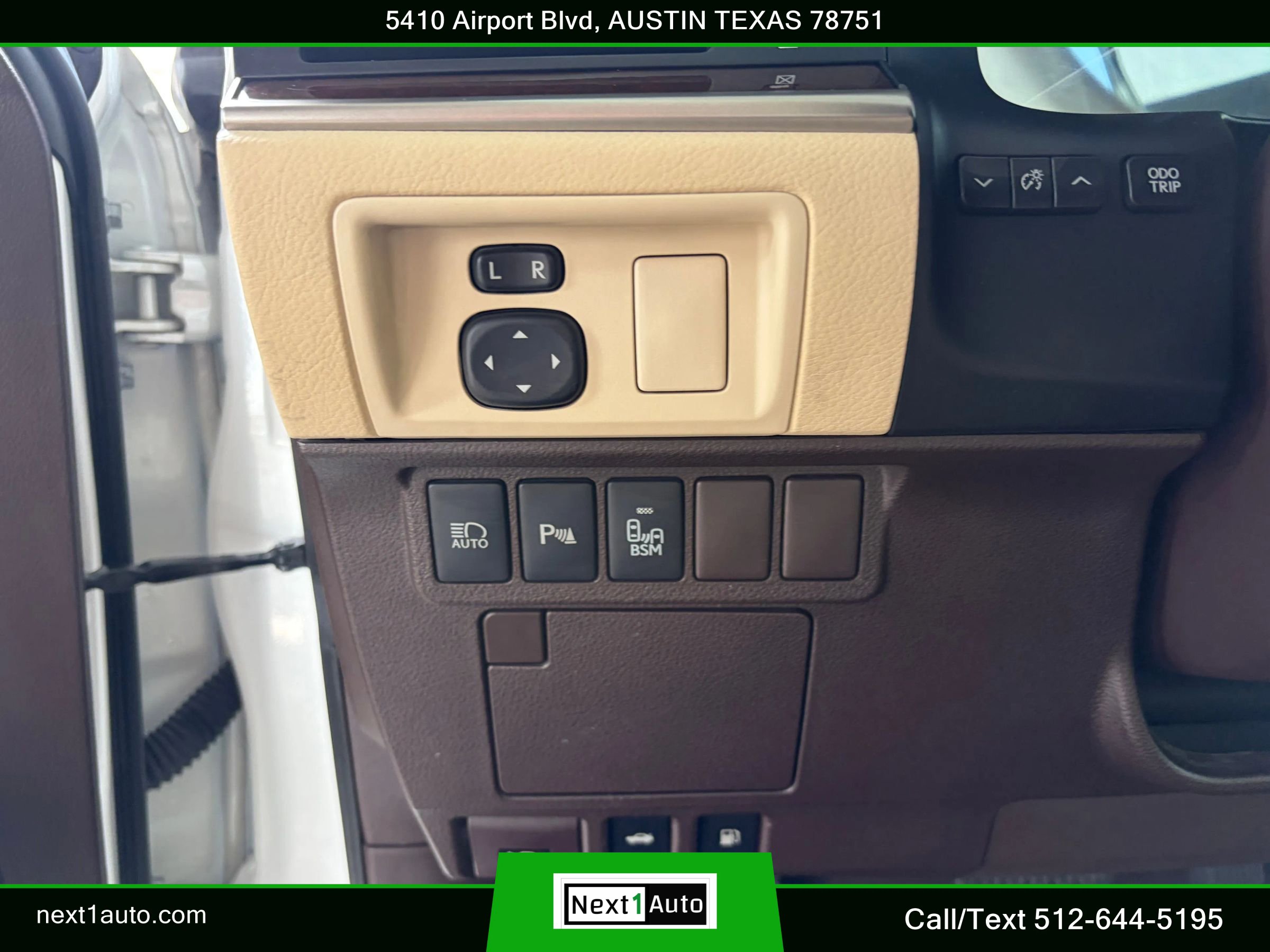 Used 2018 Lexus ES 350 w/ Luxury Package w/Wood Trim FWD image 35