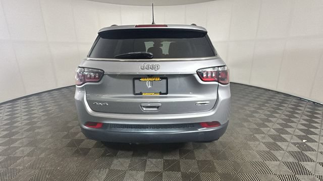Used 2022 Jeep Compass Latitude AWD/4WD video 3