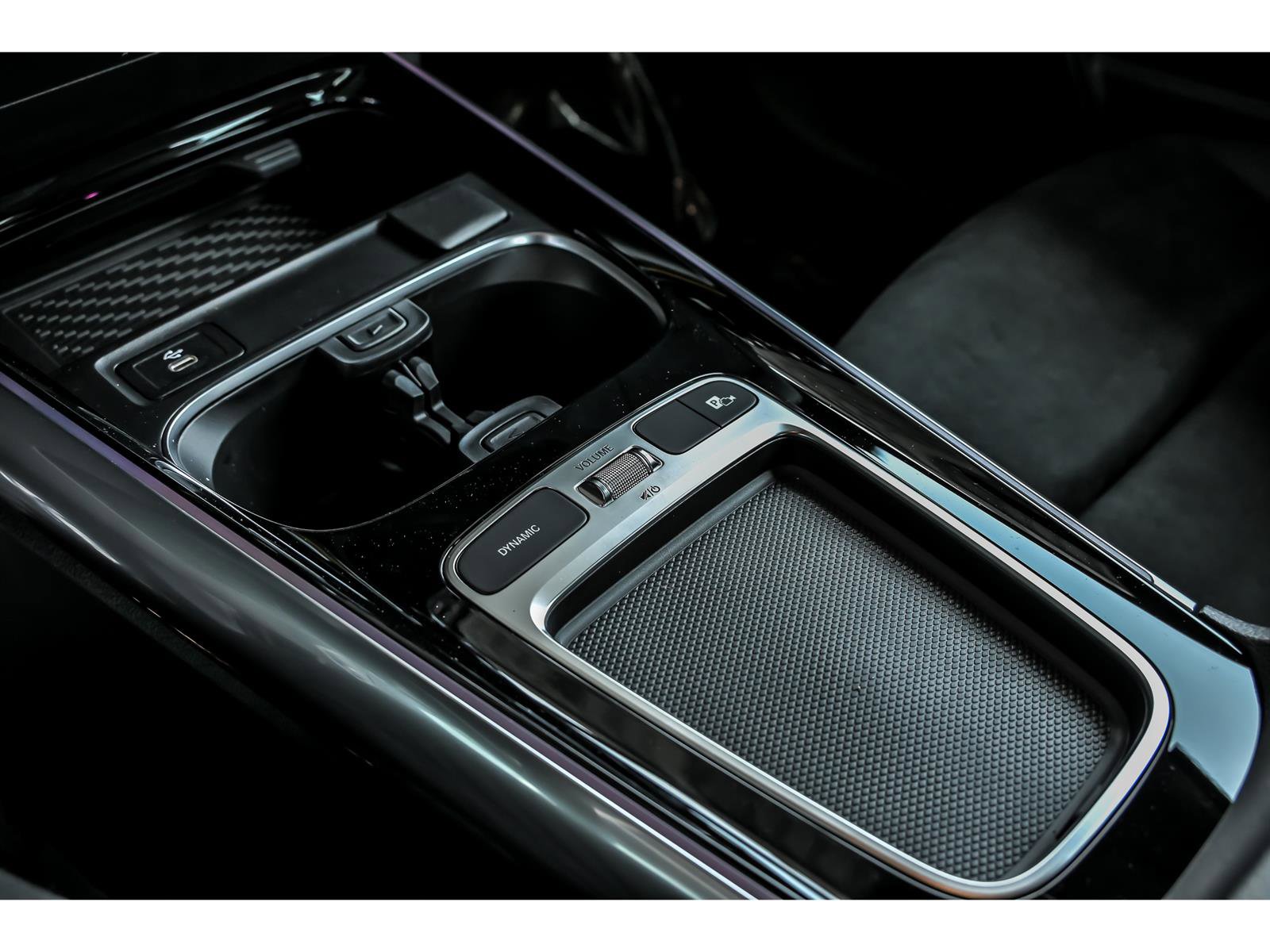 New 2026 Mercedes-Benz GLA 35 AMG 4MATIC image 18