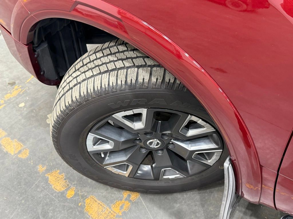 Used 2021 Nissan Titan Platinum Reserve w/ Off Road Protection Package image 37