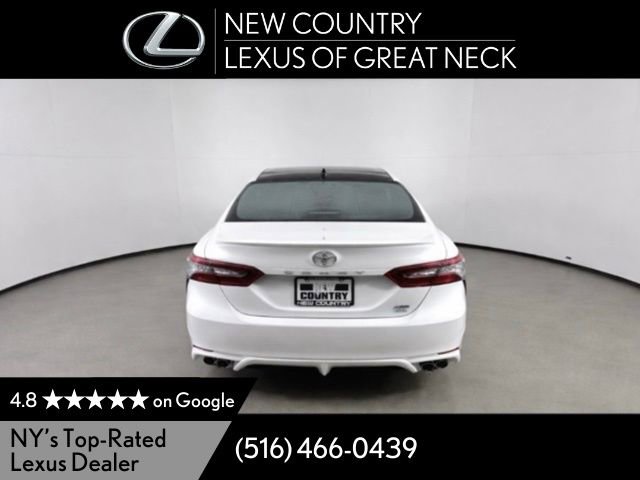 Used 2022 Toyota Camry XSE AWD/4WD image 4