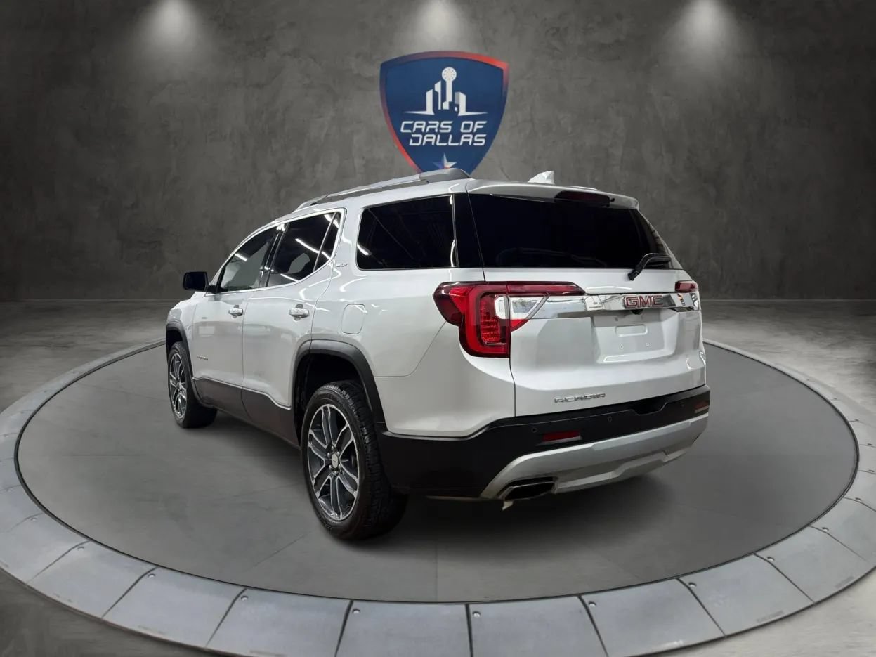 Used 2020 GMC Acadia SLT w/ LPO, Cargo Package FWD image 3